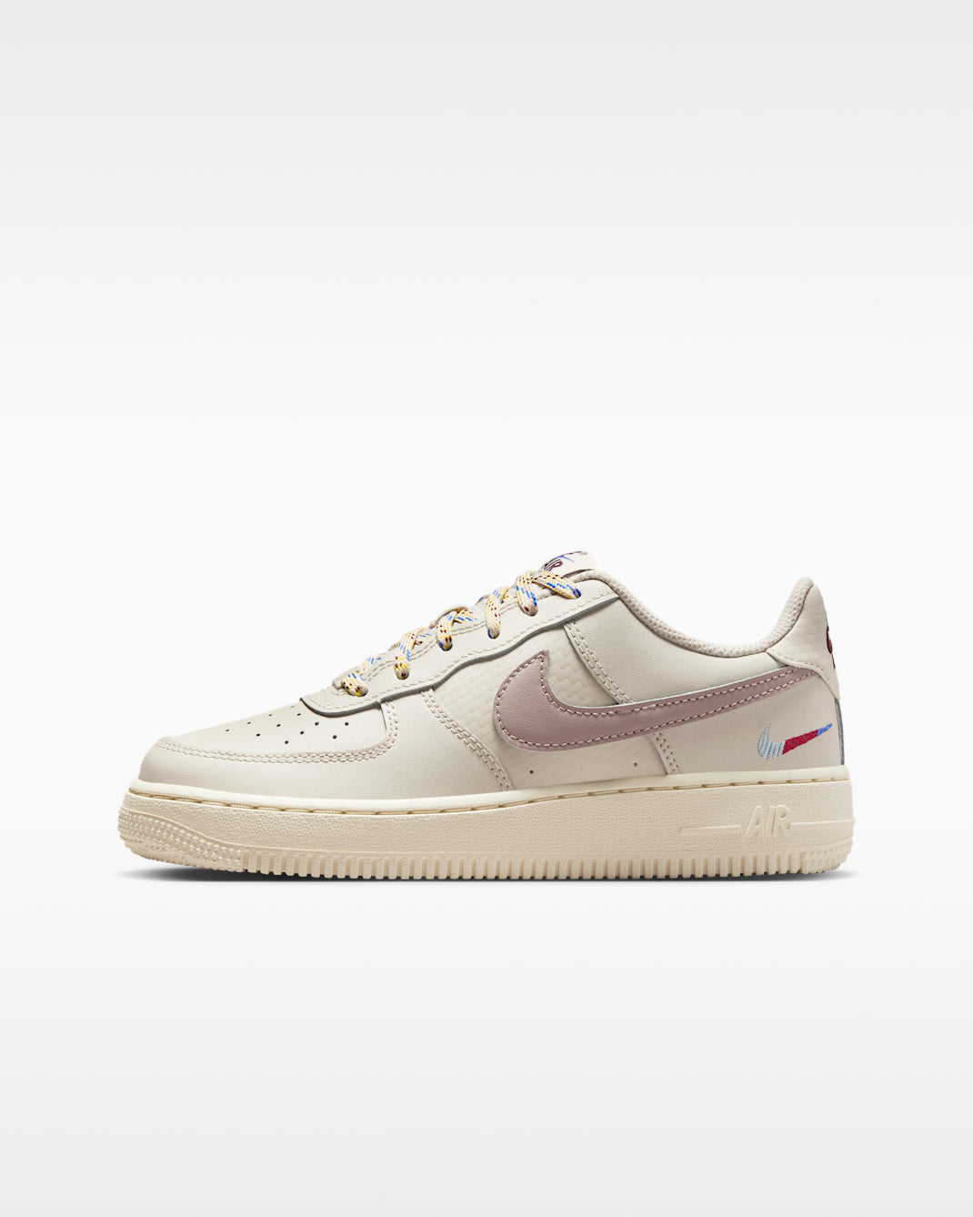 Air Force 1 LV8 1
