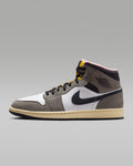 Air Jordan 1 Mid SE