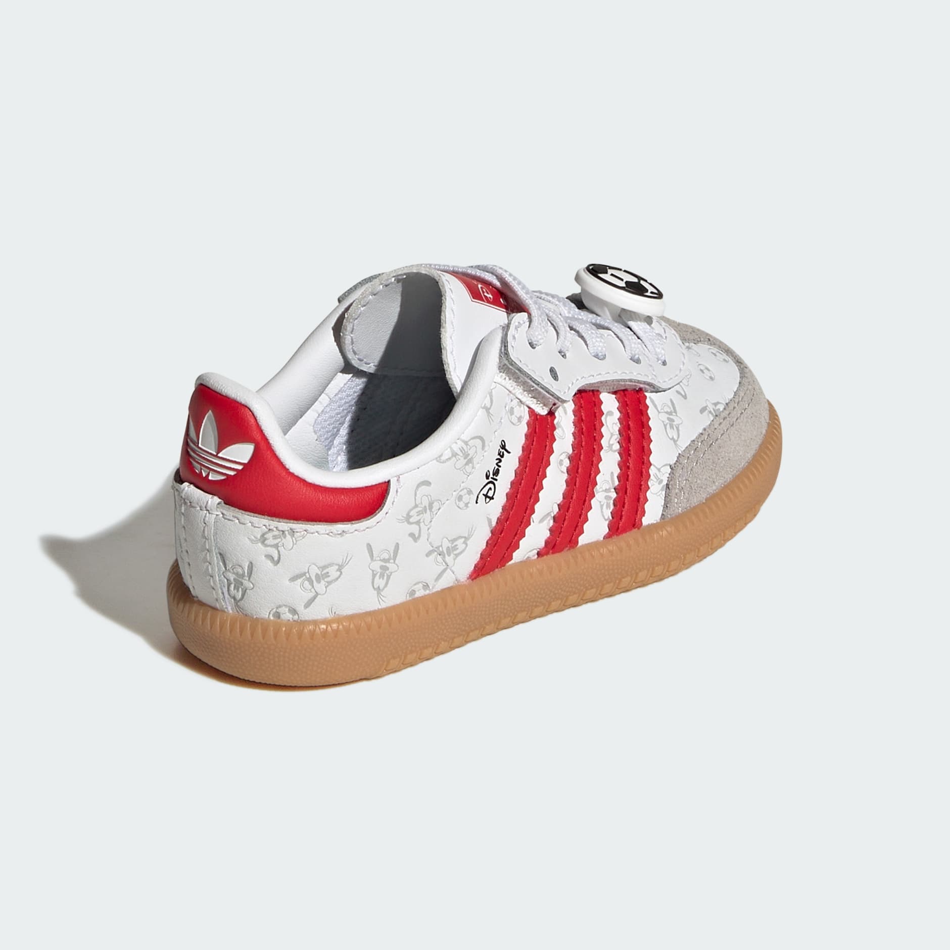 https://assets.adidas.com/images/w_1880,f_auto,q_auto/d0f61ccb6336483bbd6b6921dc6af35b_9366/IH1754_05_standard.jpg