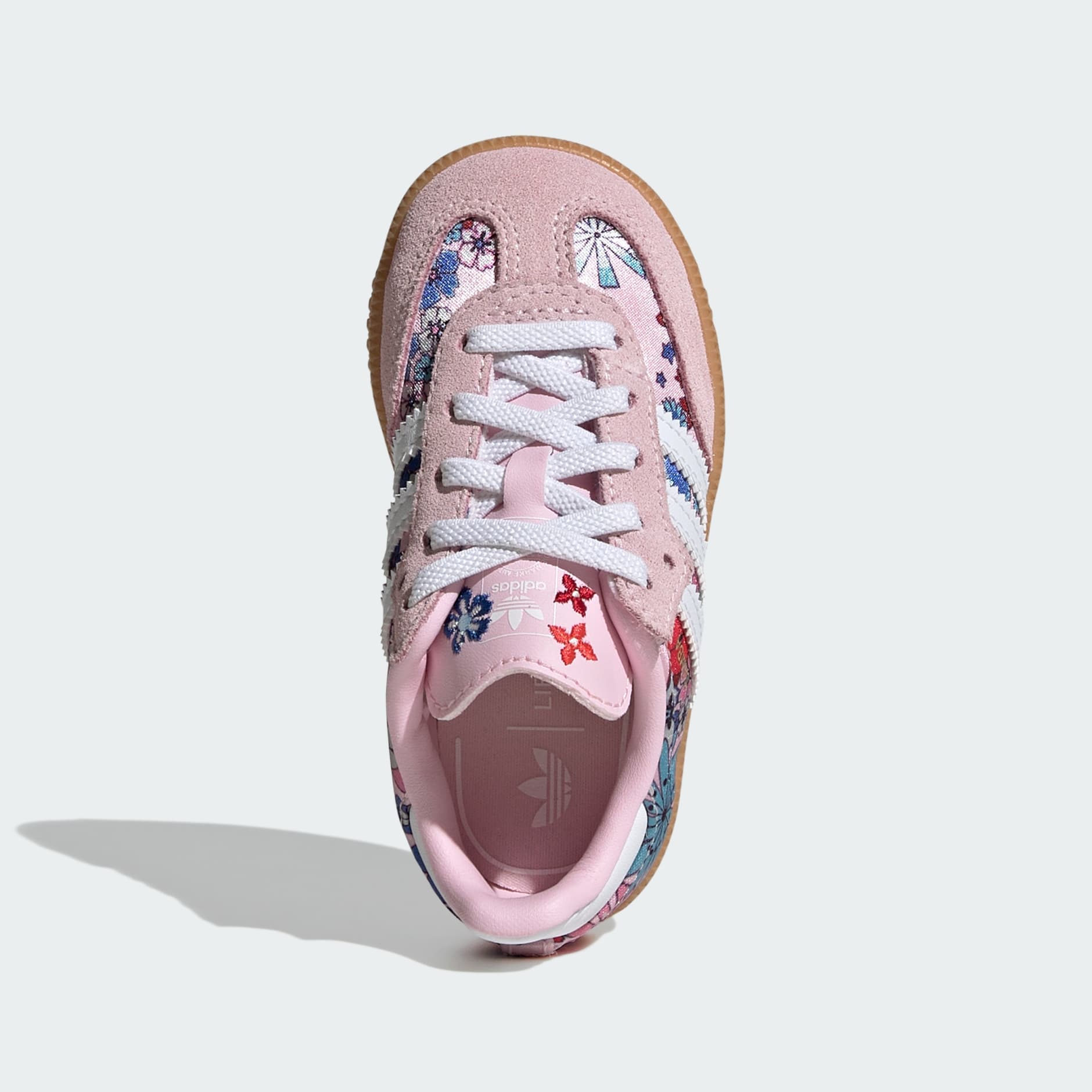 https://assets.adidas.com/images/w_1880,f_auto,q_auto/30152dadcf9f40aeb7f0e34d8d7e4968_9366/JQ2006_02_standard.jpg