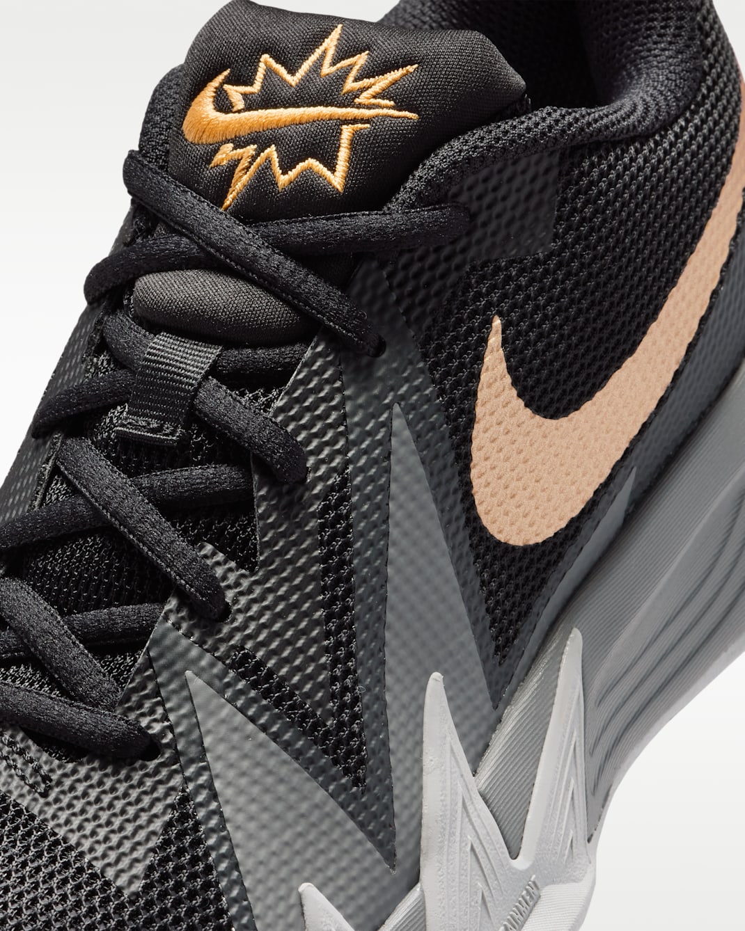 Nike NIKE S.T. DYNAMITE GS - BLACK/MTLC GOLD-WOLF GREY-SMOK