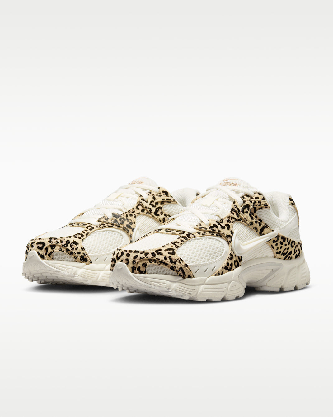 Nike W NIKE V5 RNR SUEDE XLPD - SAIL/SAIL-HEMP